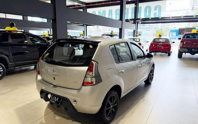 imagem-https://www.socarrao.com.br/sc-vehicle-images-prod/4033588/1790256887817-8466476_12_B_2bafe5f941.jpeg