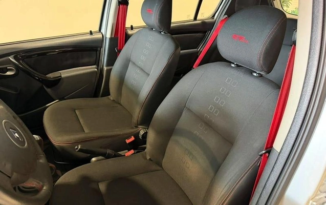imagem-https://www.socarrao.com.br/sc-vehicle-images-prod/4033588/1790256887821-8466476_5_B_02f8f85672.jpeg