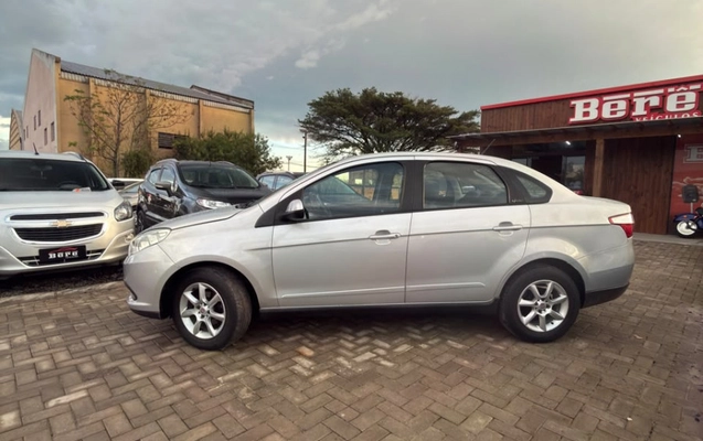 imagem-https://www.socarrao.com.br/sc-vehicle-images-prod/4033635/1790096857768-ZTZjEz2MYVHtlO0SJOgmFiqKVUYCnnvk.jpg
