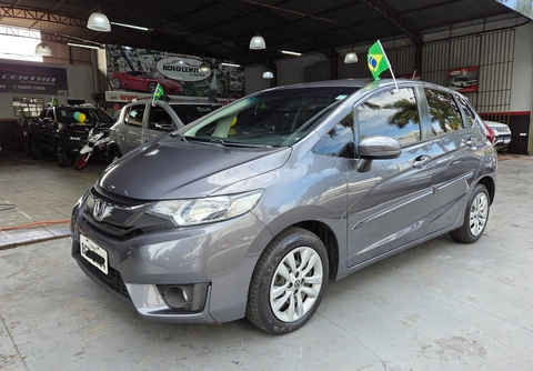 Honda Fit 2016 Cinza — foto 1 de 3