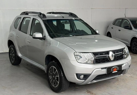 Renault Duster 2016 Prata — foto 1 de 3