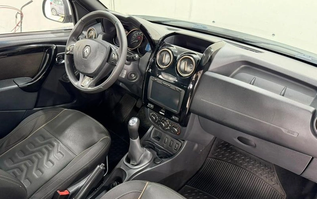 imagem-https://www.socarrao.com.br/sc-vehicle-images-prod/4033684/1790861874967-8501401_9_B_6652cd78f2.jpeg