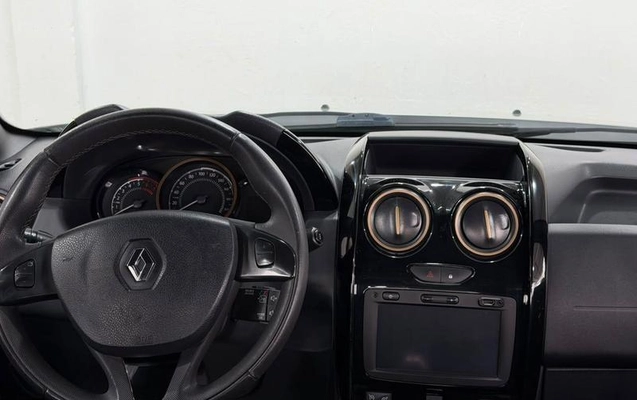 imagem-https://www.socarrao.com.br/sc-vehicle-images-prod/4033684/1790861874970-8501401_6_B_9d472a57d7.jpeg