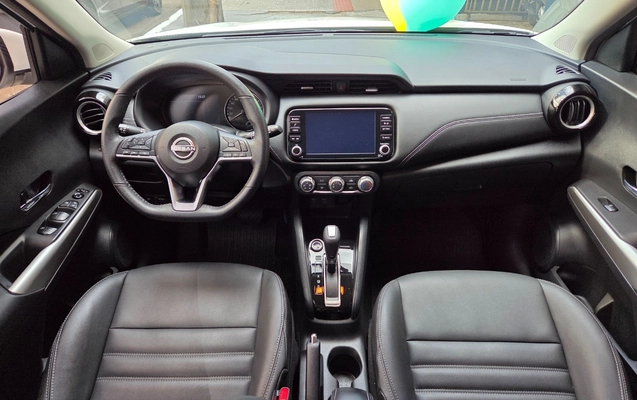 imagem-https://www.socarrao.com.br/sc-vehicle-images-prod/4033710/1790097150192-MTAwMDQ5OTcxNy5qcGc.jpg