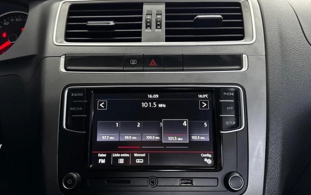 imagem-https://www.socarrao.com.br/sc-vehicle-images-prod/4033897/1790097543490-8492401_4_B_81f4fe7fee.jpeg