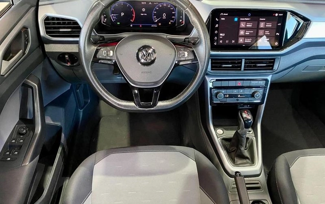 imagem-https://www.socarrao.com.br/sc-vehicle-images-prod/4034068/1790282942669-8495425_8_B_730135fe72.jpeg