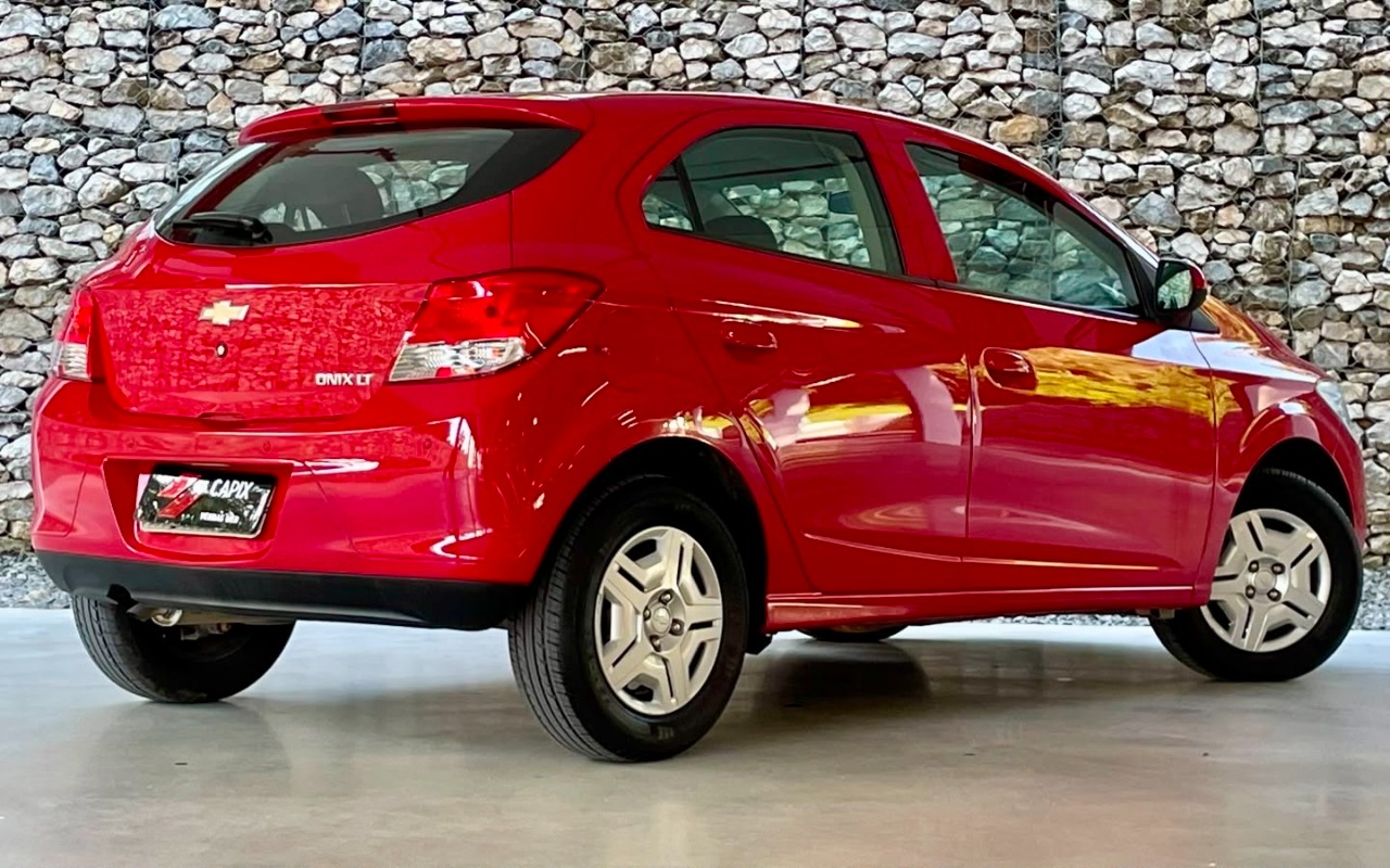 imagem-https://www.socarrao.com.br/sc-vehicle-images-prod/4034094/1790098050161-M2VkNzliOGYtYTE0Yy00ZWE3LTk2MjEtNTExZDBmYzBiNzdlLmpwZw.jpg