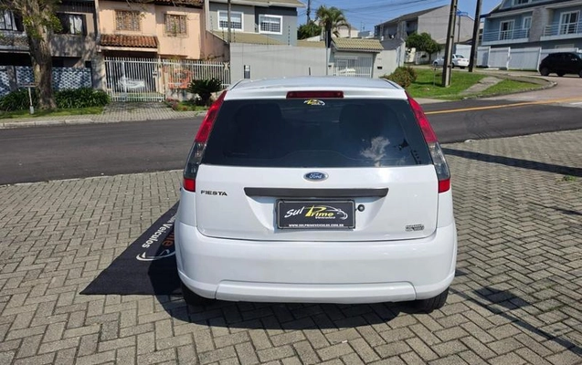 imagem-https://www.socarrao.com.br/sc-vehicle-images-prod/4034095/1790098580560-8501532_11_B_ea95cd73e1.jpeg
