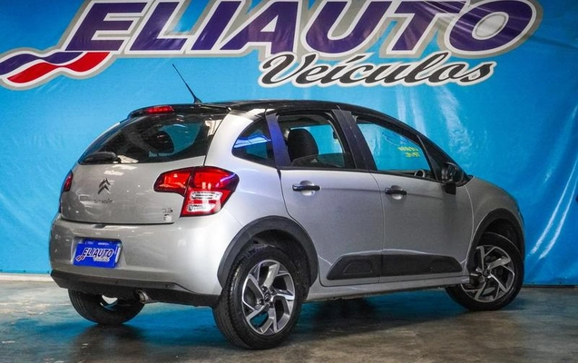 imagem-https://www.socarrao.com.br/sc-vehicle-images-prod/4034157/1790098165899-8424790_8_B_c9f6e315e0.jpeg
