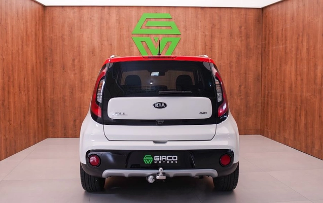 imagem-https://www.socarrao.com.br/sc-vehicle-images-prod/4034203/1790098266010-gb-5e5ce05.jpg