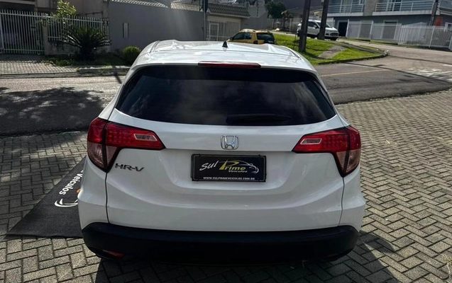 imagem-https://www.socarrao.com.br/sc-vehicle-images-prod/4034314/1790098537170-8302199_2_B_2ab5bc33c9.jpeg