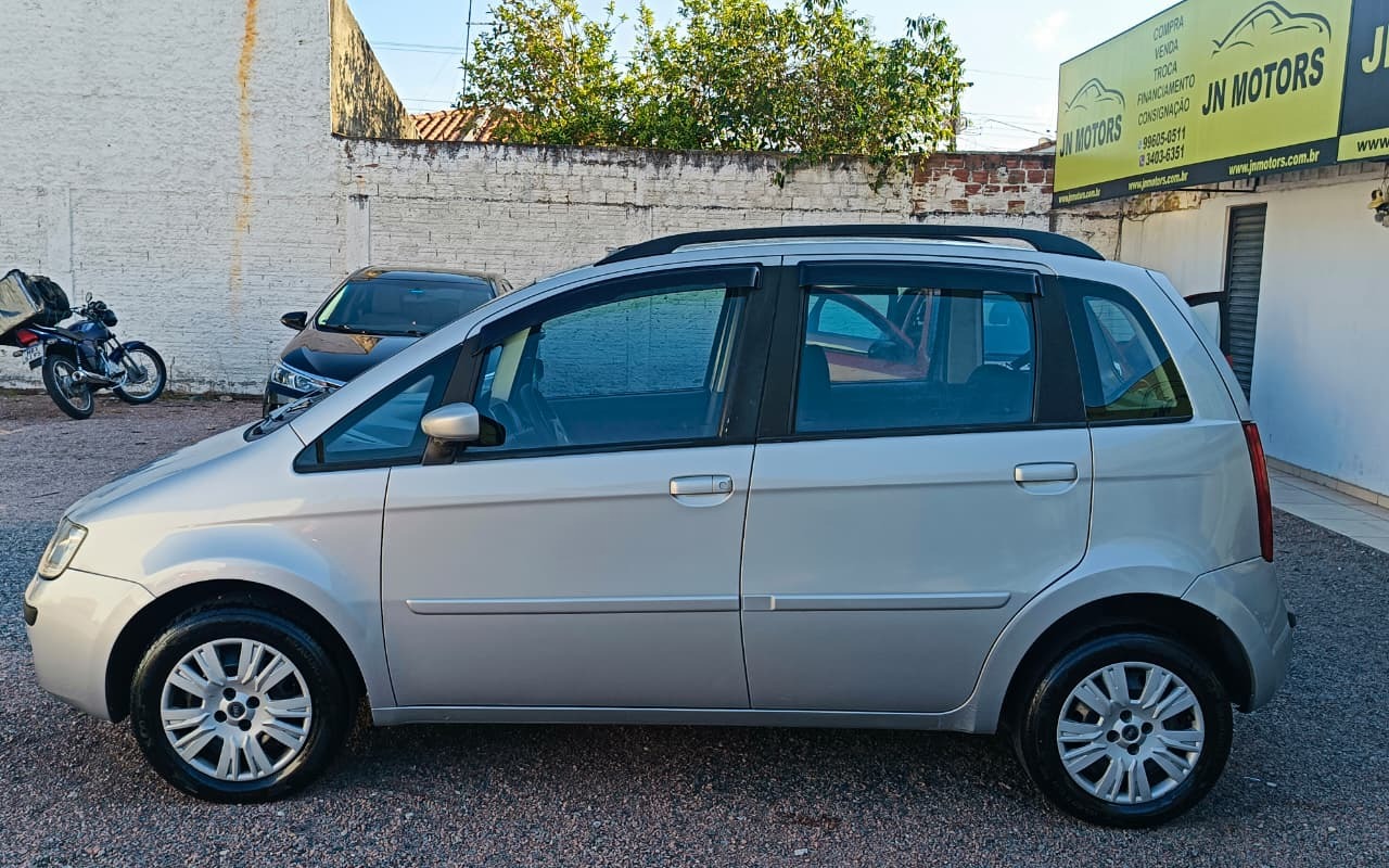 imagem-https://www.socarrao.com.br/sc-vehicle-images-prod/4034334/1790098556272-NTY2YTg4MjYtMWRjYy00ZjY1LWE3MGQtOTY4ZWFkOTU3YWExLmpwZw.jpg