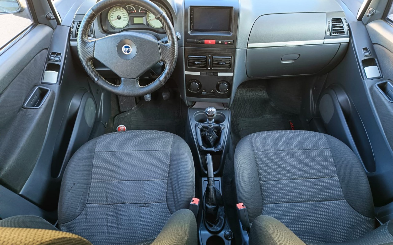 imagem-https://www.socarrao.com.br/sc-vehicle-images-prod/4034334/1790098557286-ZjZjZmI4MjYtOGE1Yy00NTViLTlkY2ItNzYzMTFkOThlOTRhLmpwZw.jpg
