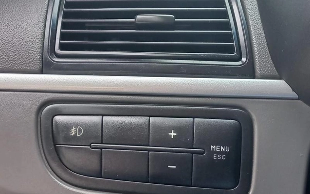 imagem-https://www.socarrao.com.br/sc-vehicle-images-prod/4034449/1790111037750-8493371_4_B_4ec58875fd.jpeg