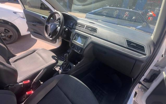 imagem-https://www.socarrao.com.br/sc-vehicle-images-prod/4034489/1790098780790-MzhkMGQ2NGMtMTE2Yy00ZjY1LWFlYzUtZWE4NmYxYWZkZGJjLmpwZWc.jpeg