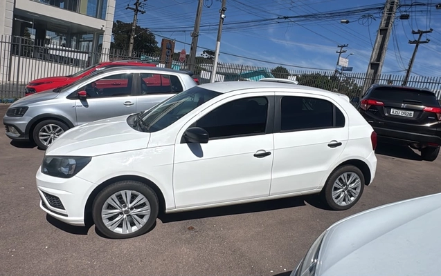 imagem-https://www.socarrao.com.br/sc-vehicle-images-prod/4034489/1790098781206-Nzk3MmJkZWEtZDAxYi00MTc5LTg4MWYtNmI2YjJmNmQ1MzA5LmpwZWc.jpeg
