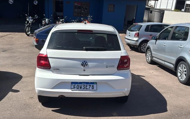 imagem-https://www.socarrao.com.br/sc-vehicle-images-prod/4034489/1790098781609-ODRhNTdlNzMtYWQ0ZC00YTE0LWFkM2ItOWUyNjEyN2VmOGNkLmpwZWc.jpeg