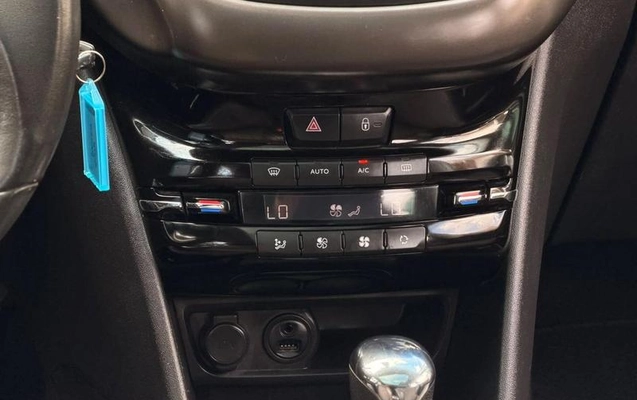 imagem-https://www.socarrao.com.br/sc-vehicle-images-prod/4034490/1790098781995-8500769_6_B_02d974826e.jpeg