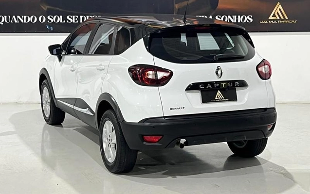 imagem-https://www.socarrao.com.br/sc-vehicle-images-prod/4034606/1790099082792-8454766_16_B_9147d31f72.jpeg
