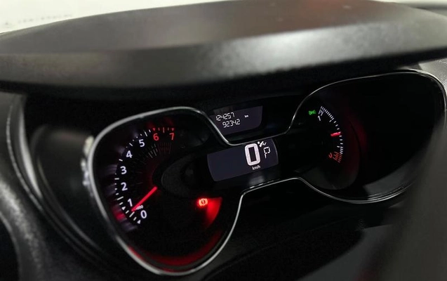 imagem-https://www.socarrao.com.br/sc-vehicle-images-prod/4034606/1790099082802-8454766_15_B_1cdd2cf75d.jpeg