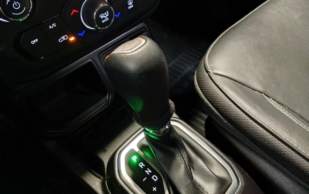 imagem-https://www.socarrao.com.br/sc-vehicle-images-prod/4034614/1790099057226-SHQlzGqVQKEG4dpT0JP8uHMEiQLBoveJ.jpg