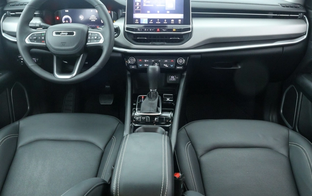 imagem-https://www.socarrao.com.br/sc-vehicle-images-prod/4034616/1790099057938-ce9e095d-3ff6-4a6a-9495-76b83d5738fc.jpg