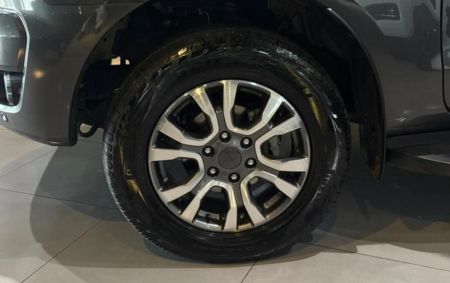imagem-https://www.socarrao.com.br/sc-vehicle-images-prod/4034721/1790099502081-8501673_11_B_786afcb059.jpeg