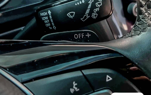 imagem-https://www.socarrao.com.br/sc-vehicle-images-prod/4034762/1790257842248-0a32a686-ebc2-4533-b649-a80a6b05ea2a.jpg
