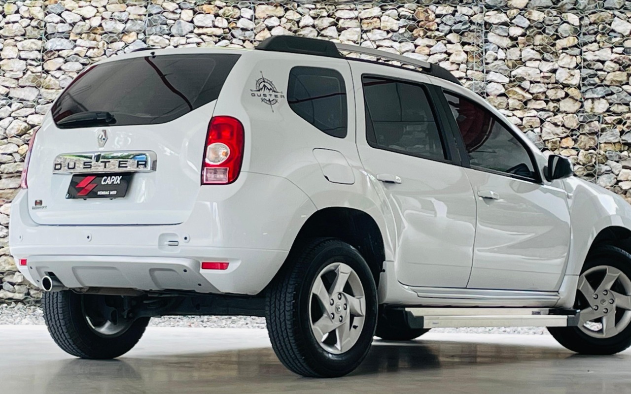 imagem-https://www.socarrao.com.br/sc-vehicle-images-prod/4034951/1790099667258-MGZjMjFjMTktOTJjMi00ZDUzLWFkYzMtNGRhNDk3ZWU3NGNlLkpQRw.JPG