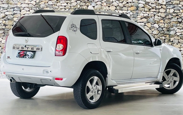 imagem-https://www.socarrao.com.br/sc-vehicle-images-prod/4034951/1790099667941-OGVmMWMxYzUtNDk4Yi00YzAzLWJkNTQtOTZmZmE3MWM2ZjlmLkpQRw.JPG