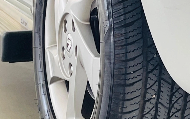 imagem-https://www.socarrao.com.br/sc-vehicle-images-prod/4034951/1790099668925-NmRjNmE5NTgtM2QzZi00ZDk1LTgyMTMtZTJjNTY5Y2NmNTFkLkpQRw.JPG