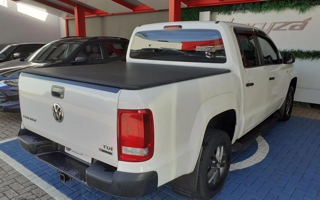 imagem-https://www.socarrao.com.br/sc-vehicle-images-prod/4035015/1790880706964-8500776_8_B_2966c88d93.jpeg
