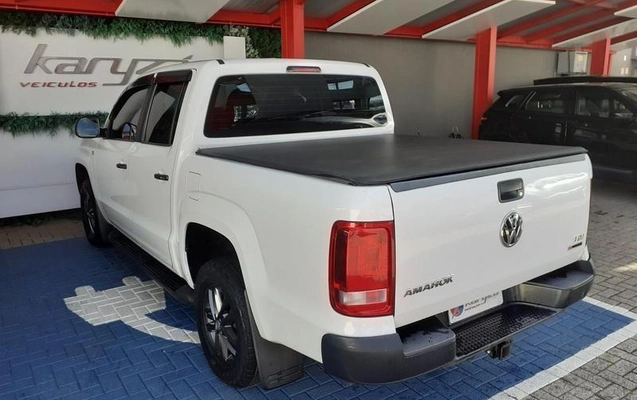 imagem-https://www.socarrao.com.br/sc-vehicle-images-prod/4035015/1790880706966-8500776_10_B_6b2213af54.jpeg