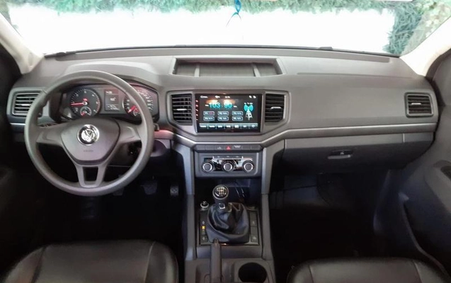 imagem-https://www.socarrao.com.br/sc-vehicle-images-prod/4035015/1790880706983-8500776_8_B_127e7638a8.jpeg