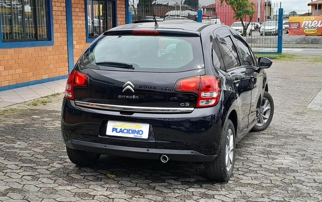 imagem-https://www.socarrao.com.br/sc-vehicle-images-prod/4035016/1791479404089-8408368_8_B_6f618cd4ea.jpeg