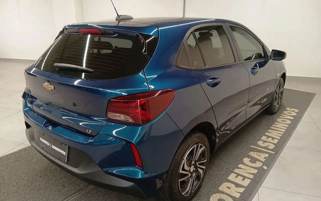 imagem-https://www.socarrao.com.br/sc-vehicle-images-prod/4035018/1790099877038-z6iZYYSvIXqCgl4Wrhd7RD7smIh0dQz0.jpg