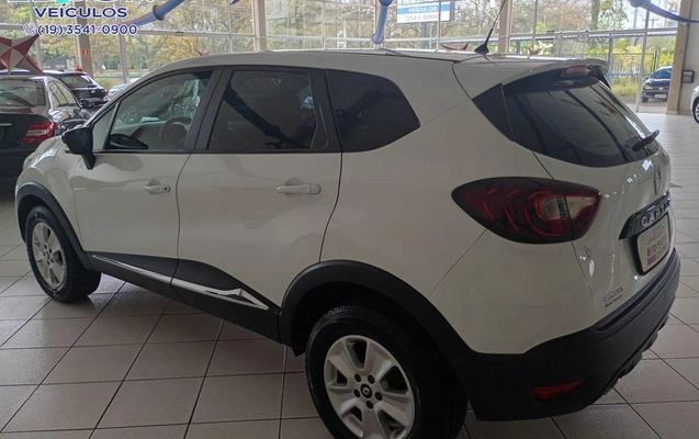 imagem-https://www.socarrao.com.br/sc-vehicle-images-prod/4035050/1790108732928-1237377.jpg