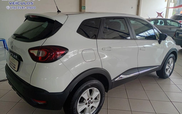imagem-https://www.socarrao.com.br/sc-vehicle-images-prod/4035050/1790108732929-1237378.jpg