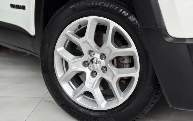 imagem-https://www.socarrao.com.br/sc-vehicle-images-prod/4035081/1790099988149-8464860_5_B_339a116cfc.jpeg