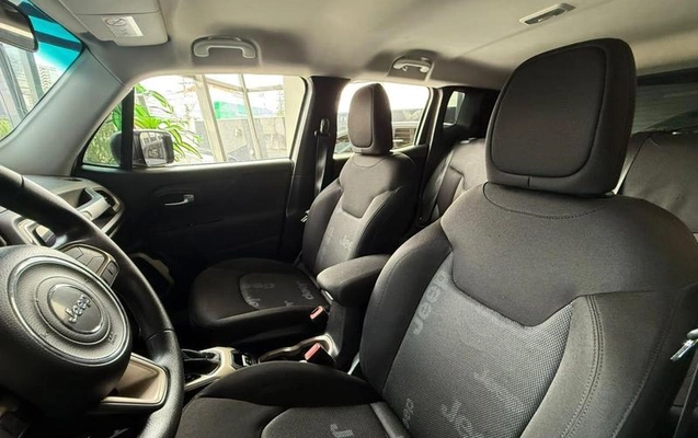 imagem-https://www.socarrao.com.br/sc-vehicle-images-prod/4035081/1790099988154-8464860_7_B_5926a10204.jpeg