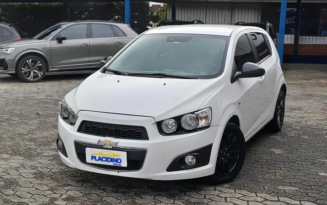 imagem-https://www.socarrao.com.br/sc-vehicle-images-prod/4035091/1790100329108-8494473_7_B_430970d995.jpeg
