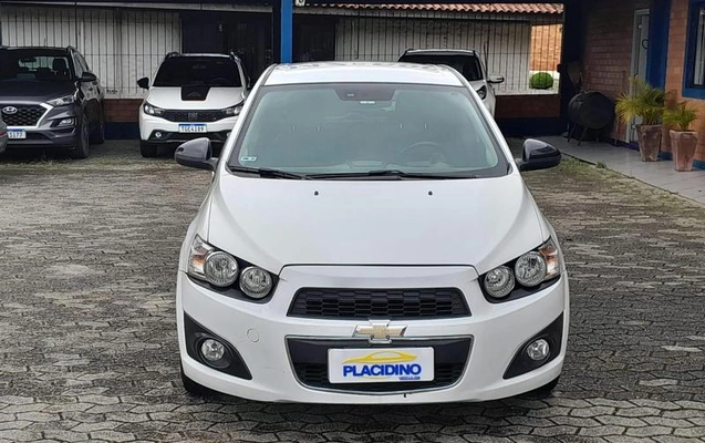 imagem-https://www.socarrao.com.br/sc-vehicle-images-prod/4035091/1790100329109-8494473_8_B_73767f1563.jpeg