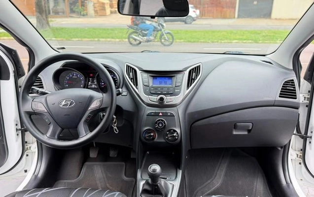 imagem-https://www.socarrao.com.br/sc-vehicle-images-prod/4035163/1790171507351-8501750_10_B_6cd1ff2d3c.jpeg