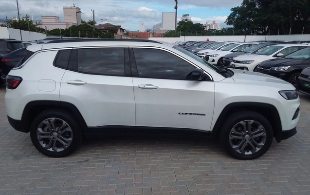 imagem-https://www.socarrao.com.br/sc-vehicle-images-prod/4035166/1790100148499-1_110204.jpg