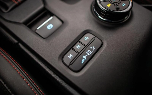 imagem-https://www.socarrao.com.br/sc-vehicle-images-prod/4035175/1790170053384-8501799_13_B_64d47ae326.jpeg