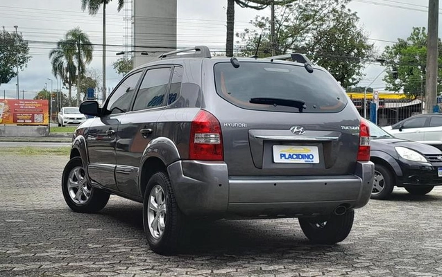imagem-https://www.socarrao.com.br/sc-vehicle-images-prod/4035239/1790100314916-8497601_1_B_00e33e9631.jpeg