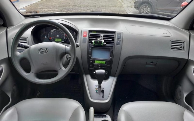 imagem-https://www.socarrao.com.br/sc-vehicle-images-prod/4035239/1790100314937-8497601_13_B_128f8609b6.jpeg
