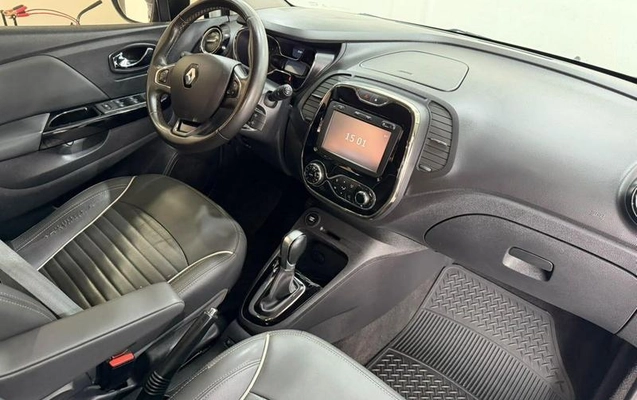 imagem-https://www.socarrao.com.br/sc-vehicle-images-prod/4035271/1790270020196-8501831_7_B_3e45e43b0d.jpeg