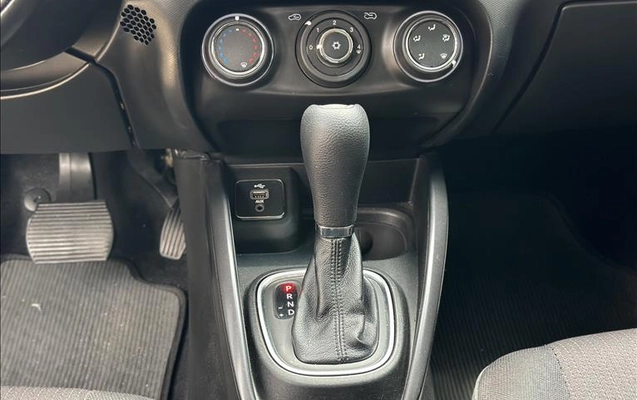 imagem-https://www.socarrao.com.br/sc-vehicle-images-prod/4035396/1790303271459-QJK-9A35_15.jpg