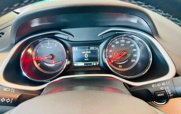 imagem-https://www.socarrao.com.br/sc-vehicle-images-prod/4035397/1790100800724-8486760_16_B_dcfb0911b7.jpeg